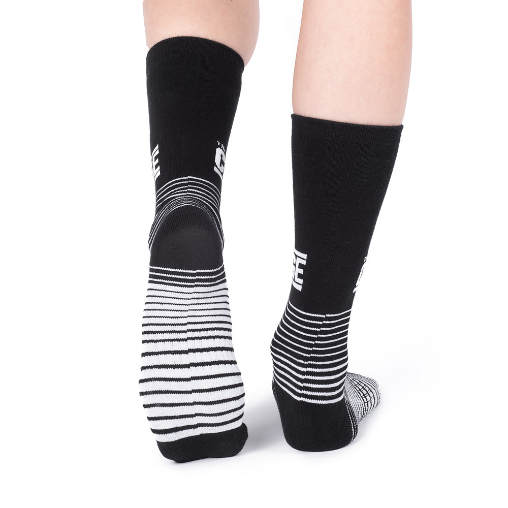 The Challenge Athletic Stripe Crew Socks