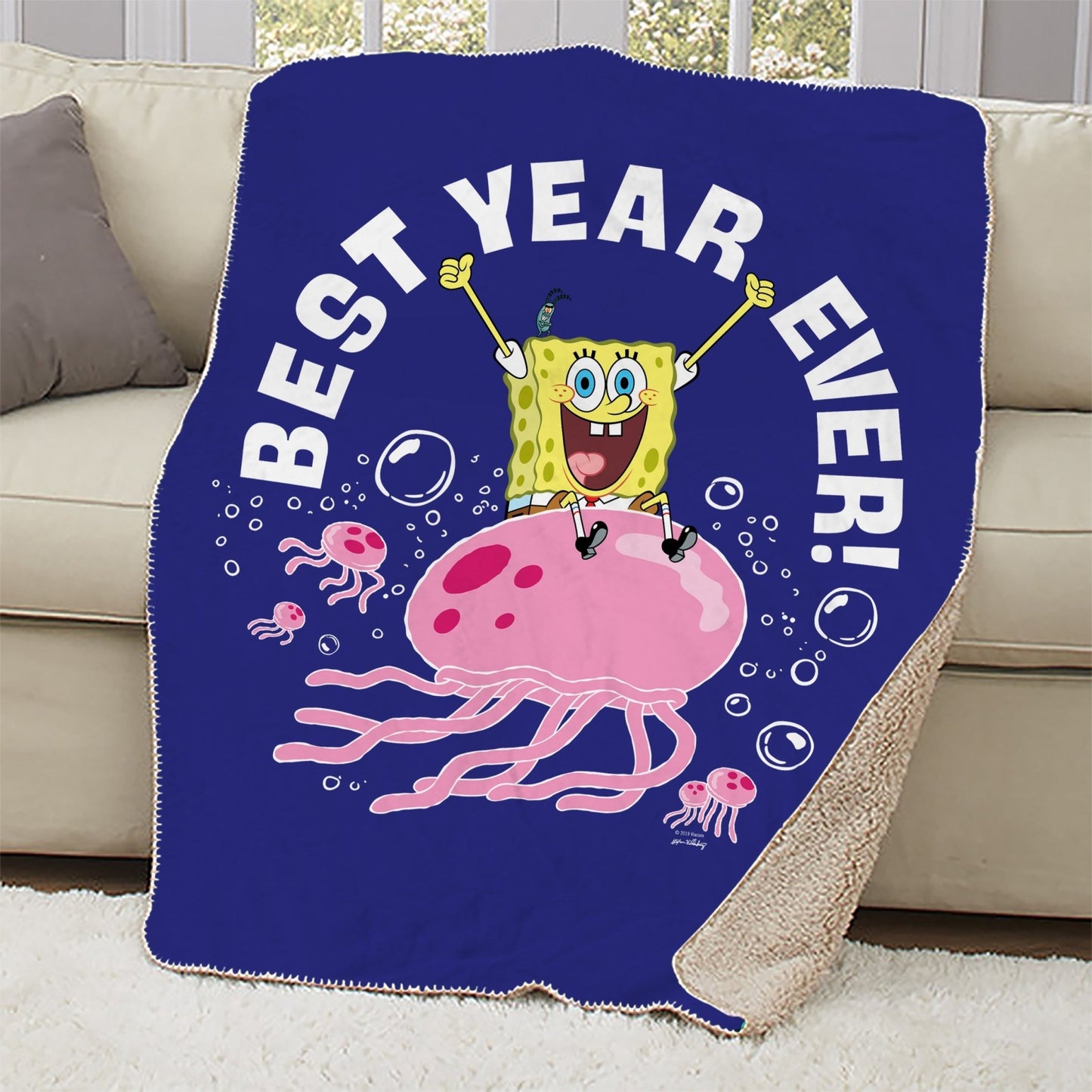 SpongeBob SquarePants Best Year Ever Jellyfish Sherpa Blanket - Paramount Shop
