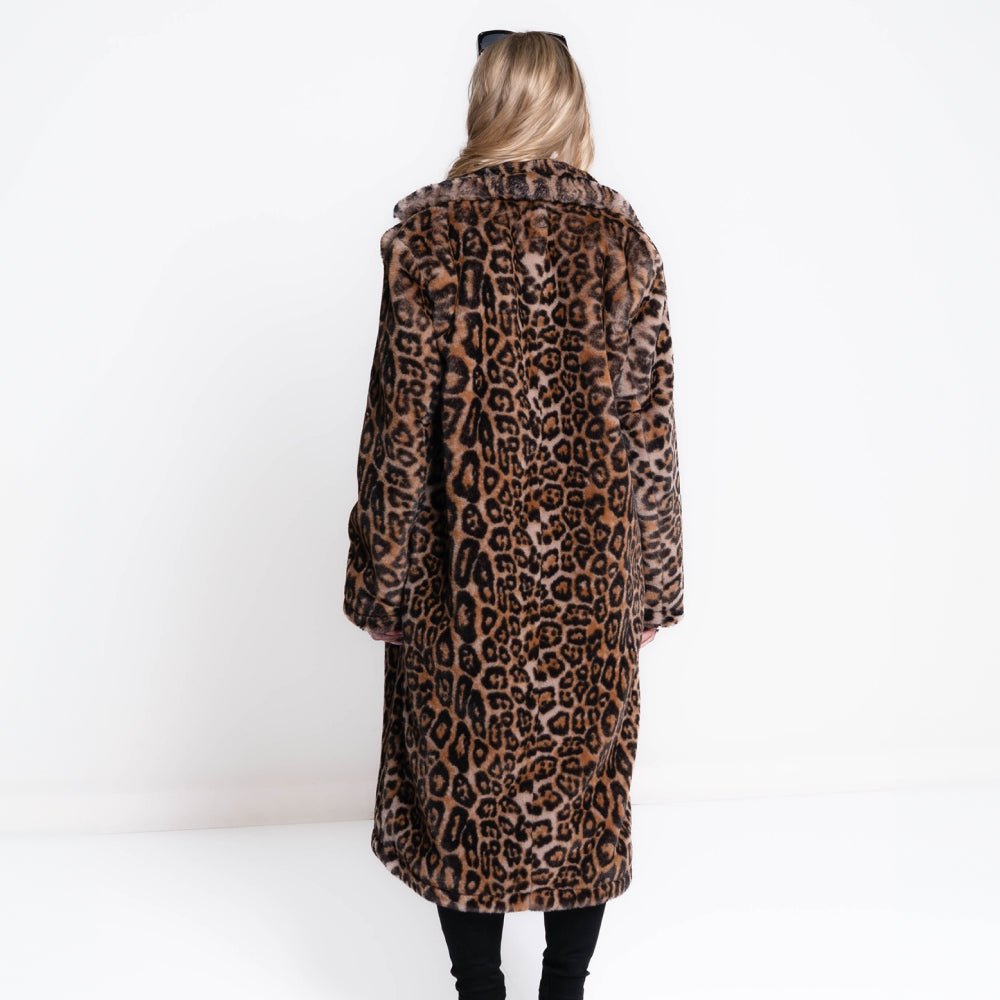 Yellowstone Beth Leopard Coat - Paramount Shop